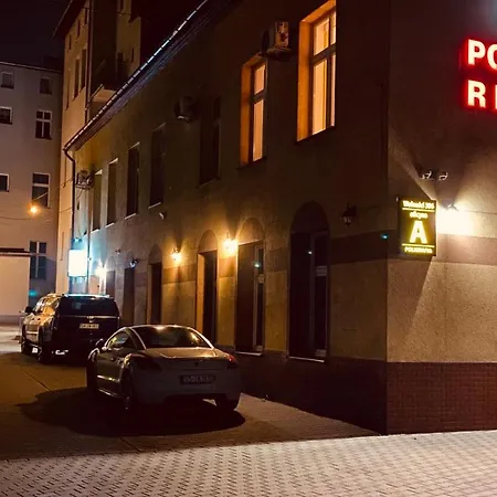 Aparthotel Zabrze, Apartamenty W Centrum Z Prywatnym Parkingiem Exterior photo