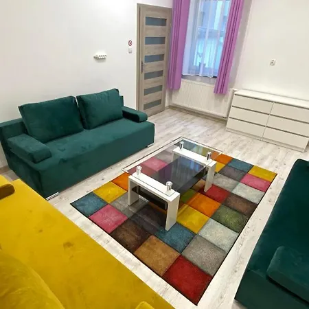 Aparthotel Zabrze, Apartamenty W Centrum Z Prywatnym Parkingiem Exterior photo