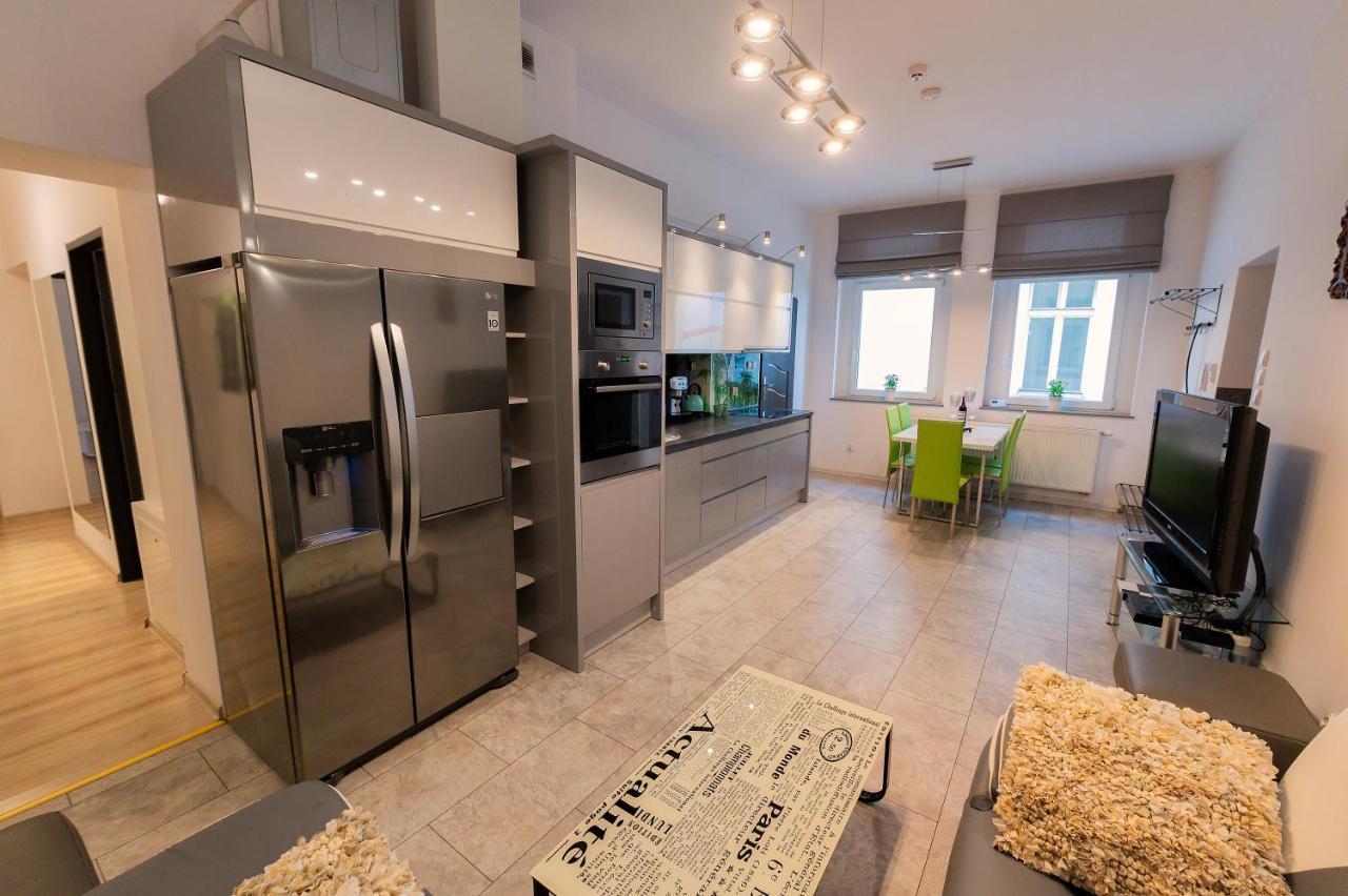Zabrze, W Centrum Z Prywatnym Parkingiem Apartment