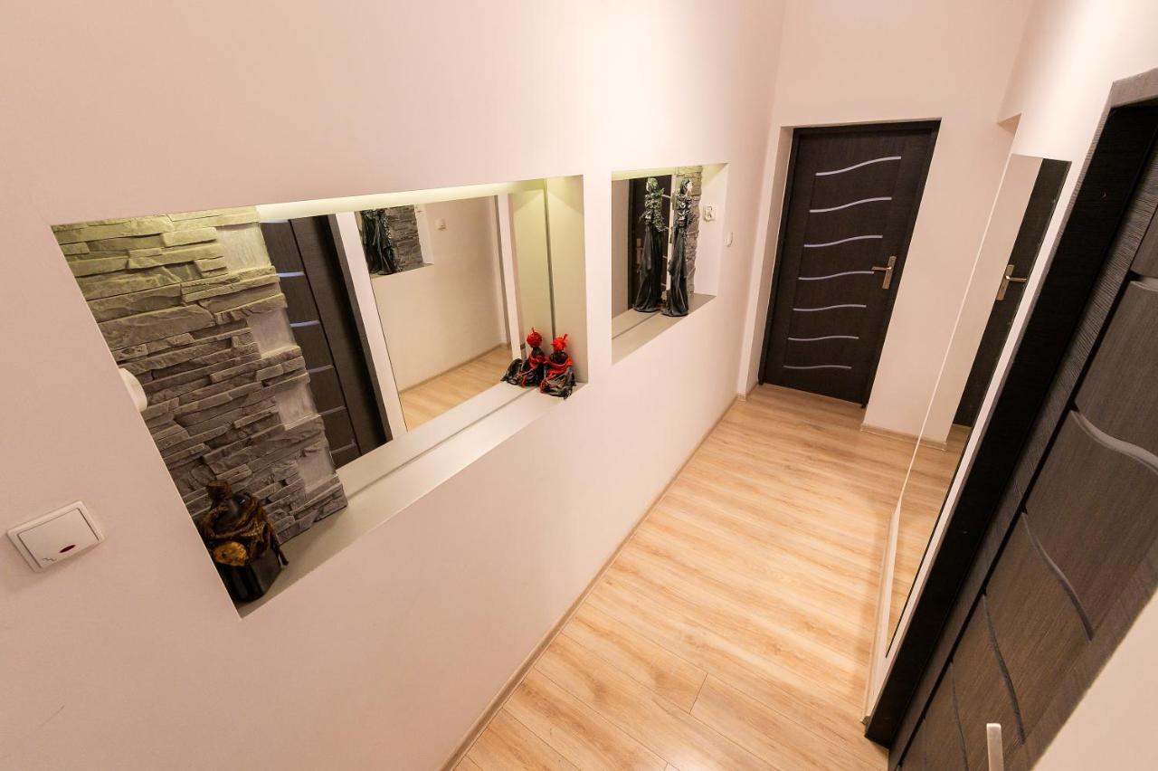 Zabrze, W Centrum Z Prywatnym Parkingiem Apartment *