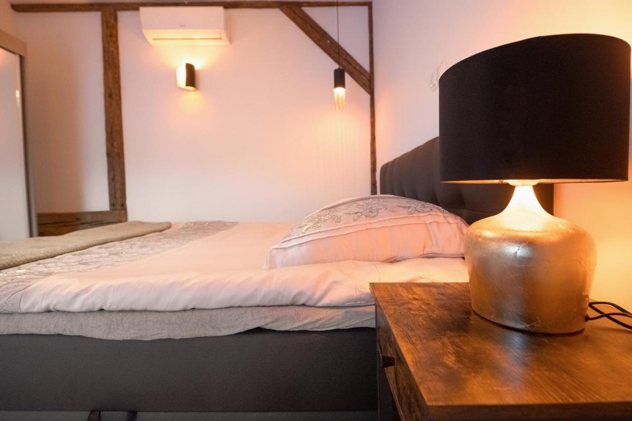 Apartamento Zabrze, W Centrum Z Prywatnym Parkingiem *