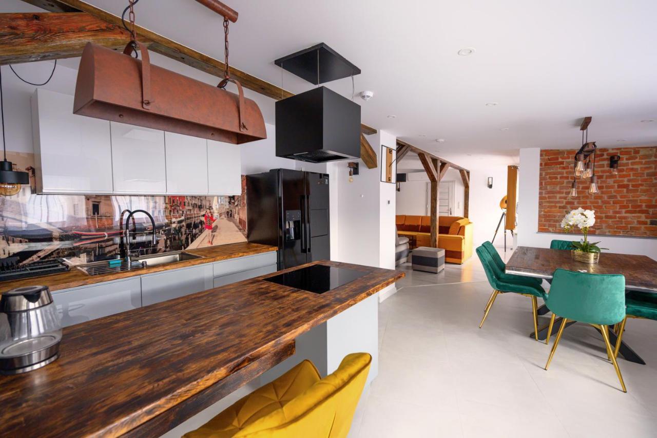 Apartment Zabrze, W Centrum Z Prywatnym Parkingiem