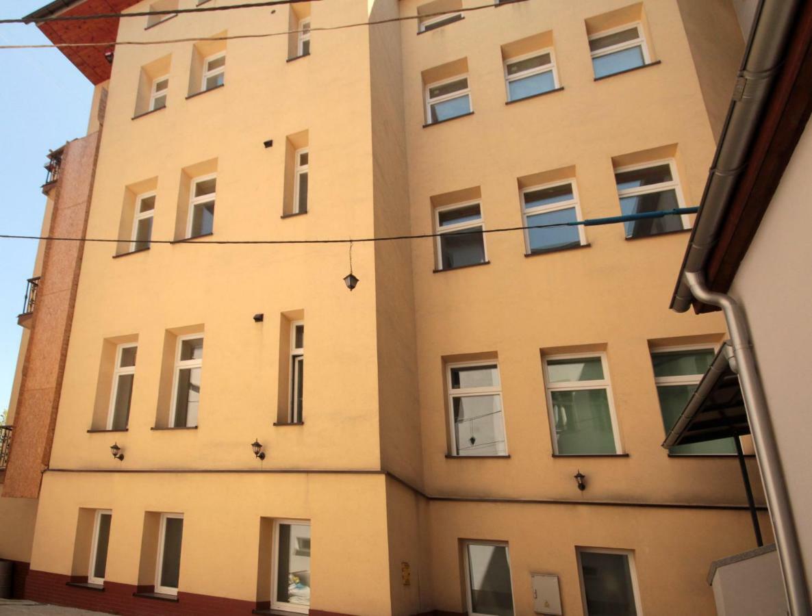 Zabrze, W Centrum Z Prywatnym Parkingiem